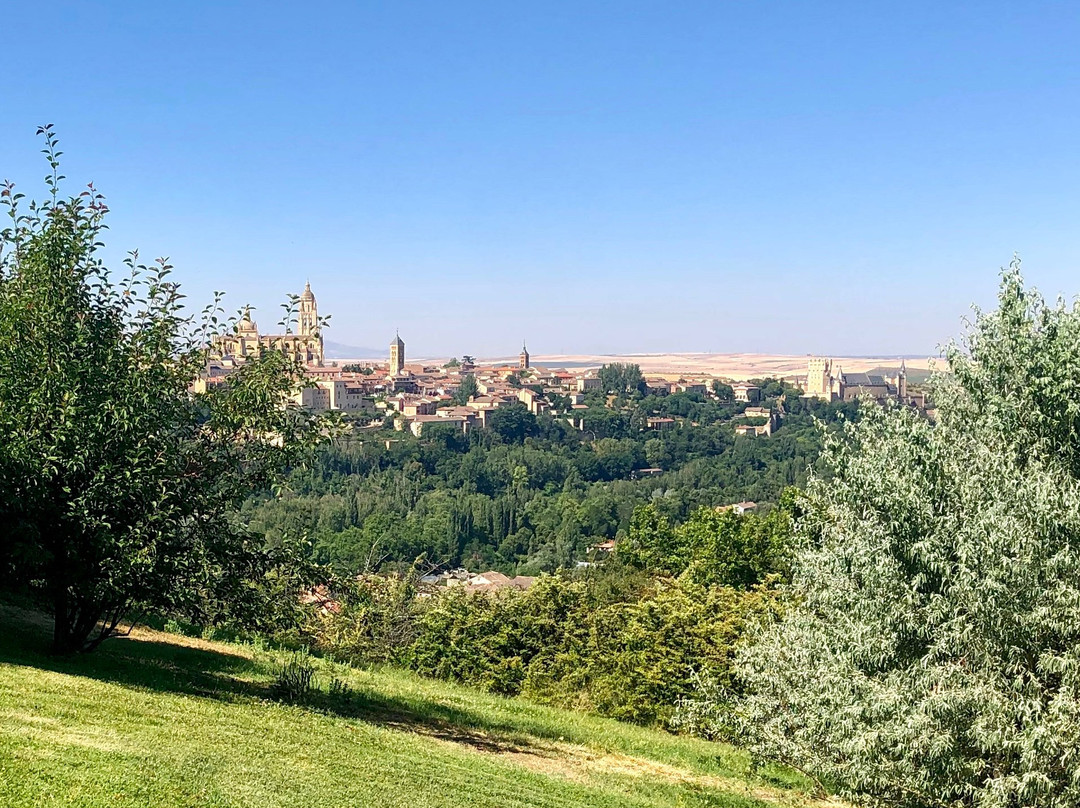 塞戈维亚旅馆主图