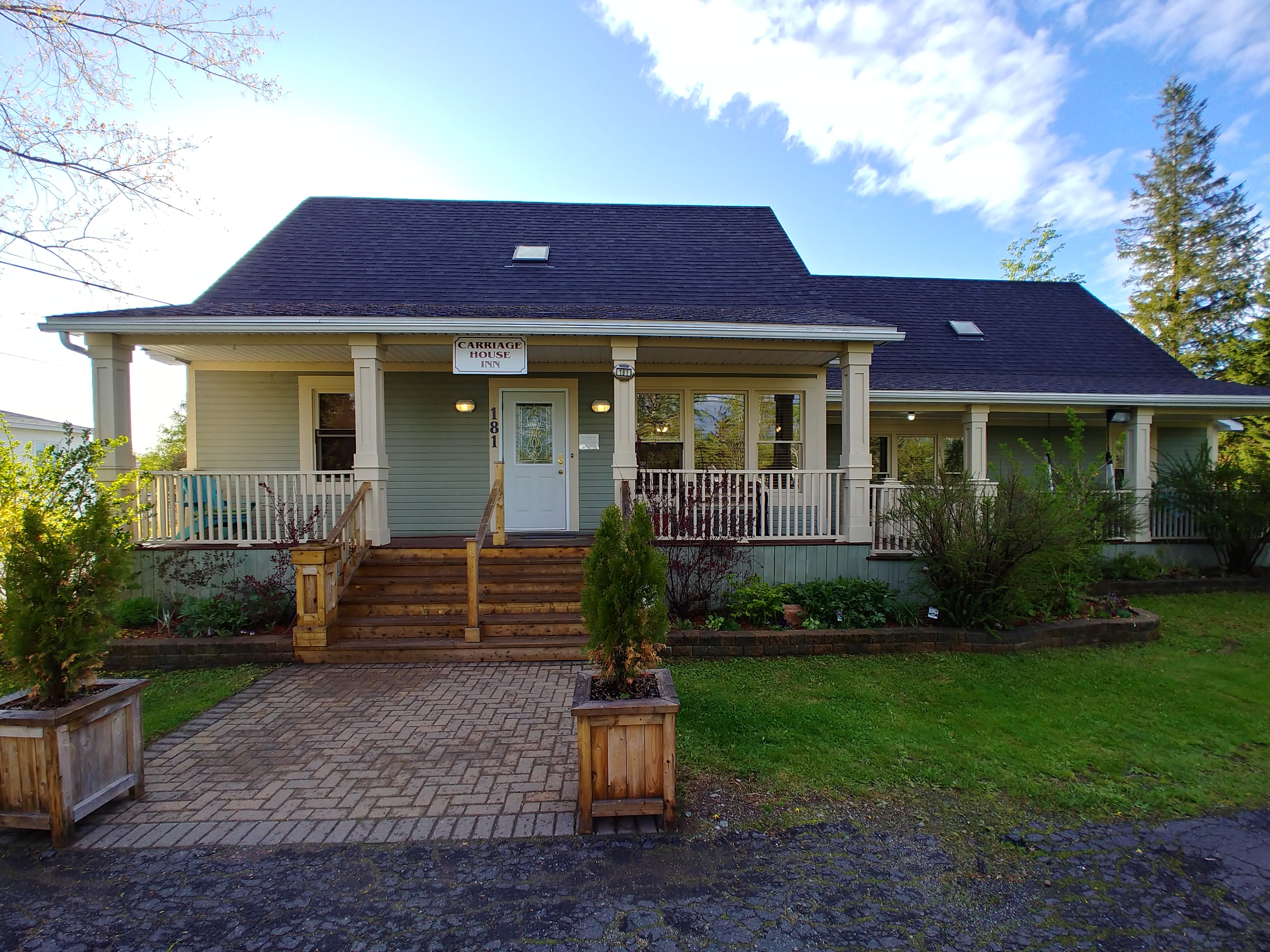 Carriage House Inn-浴室