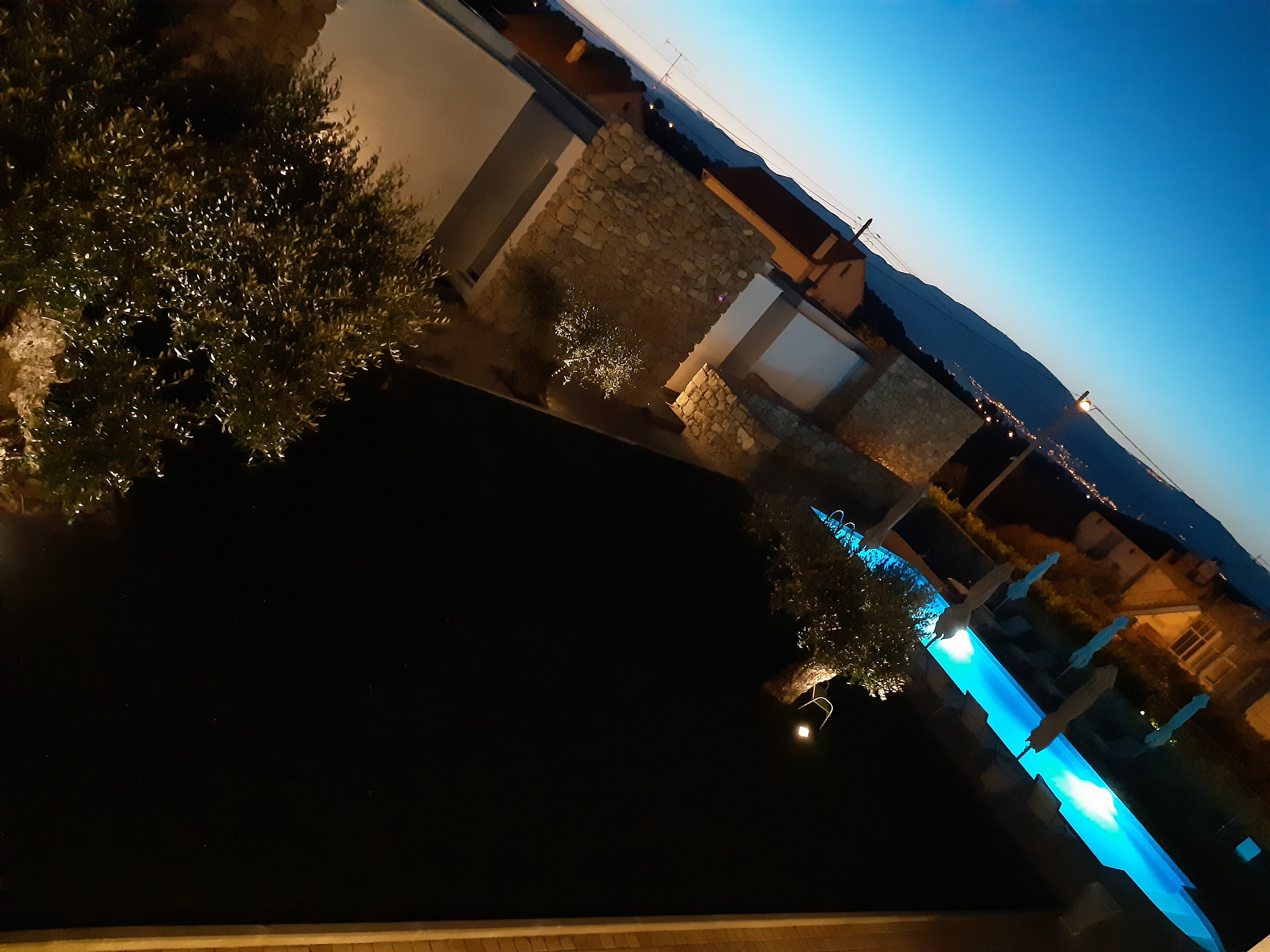 Cerca Design House-泳池