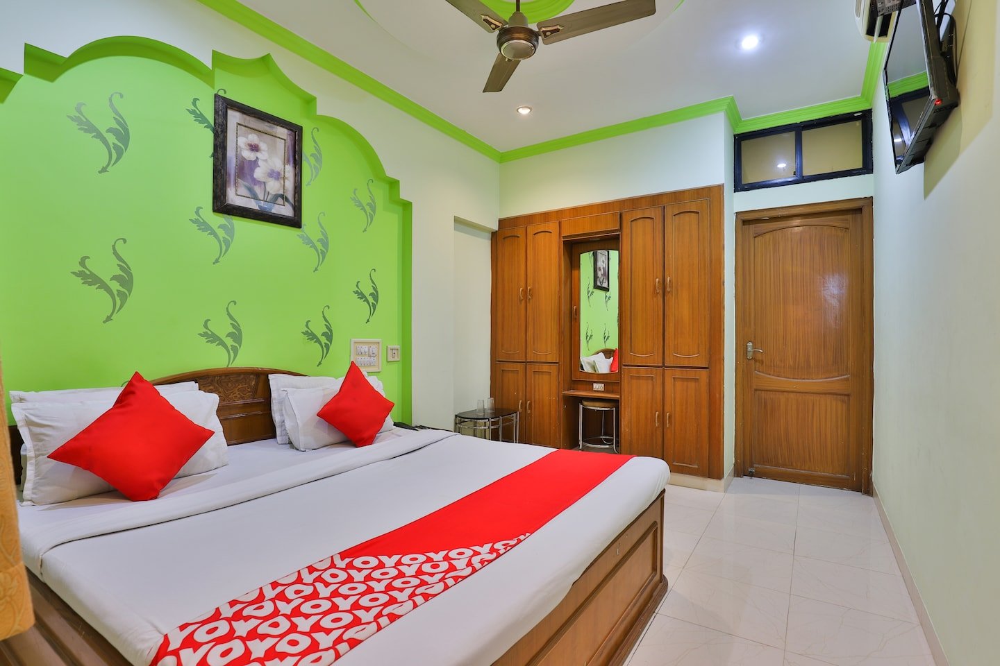 Hiriz Hotel-官方