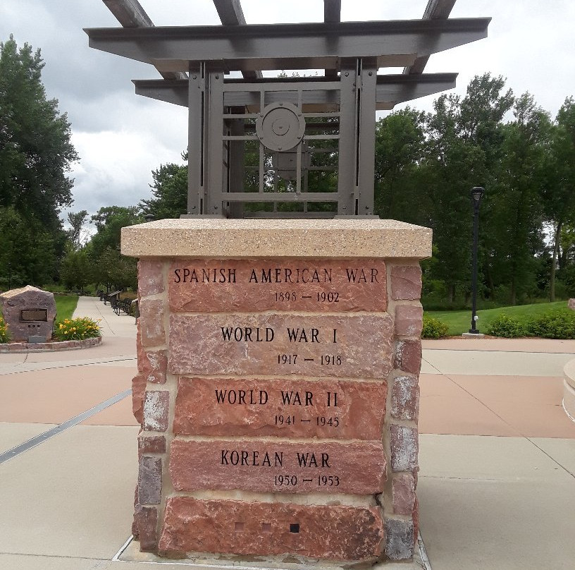 Veterans' Memorial Park景点图片