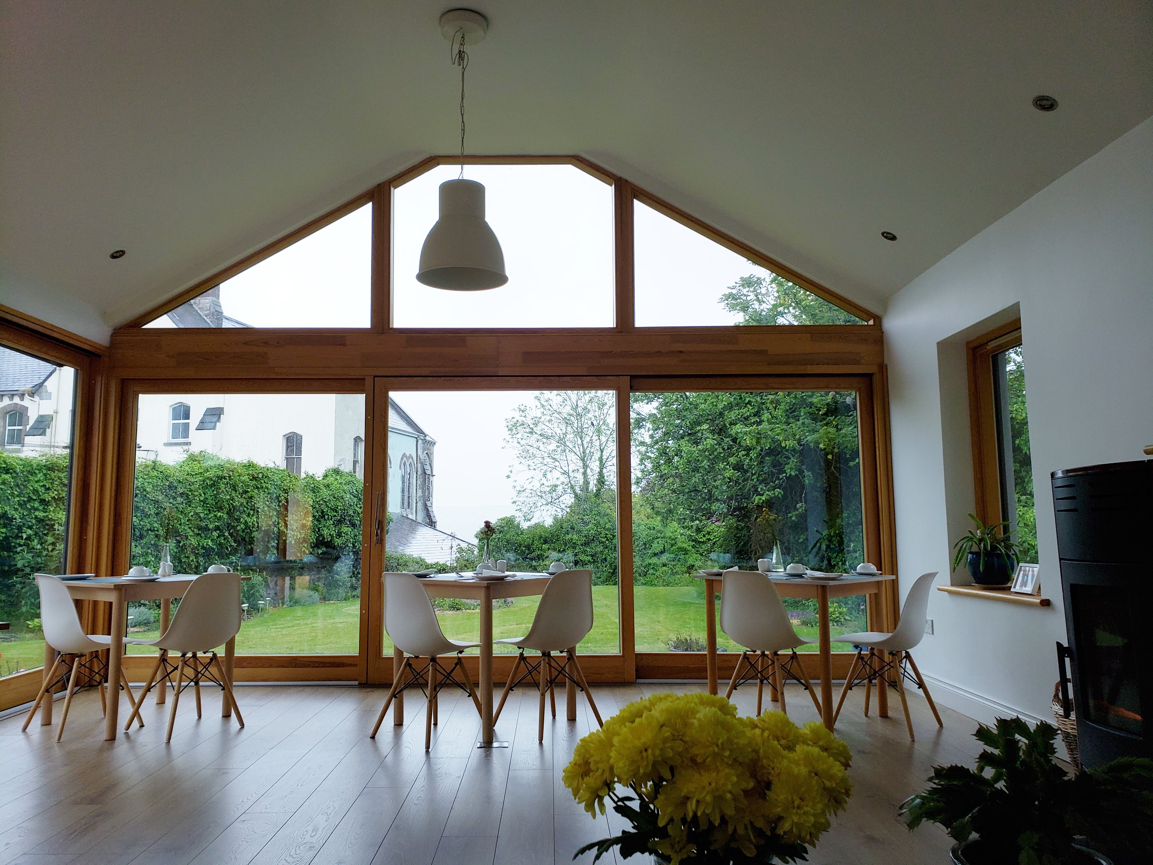 Dingle Garden Townhouse-浴室