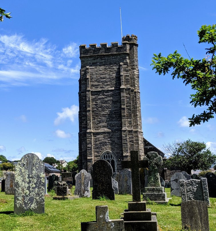 The Bantham to Thurlestone Circular Walk-Thurlestone必去景点