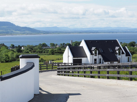 岩石之上住宿加早餐旅馆主图