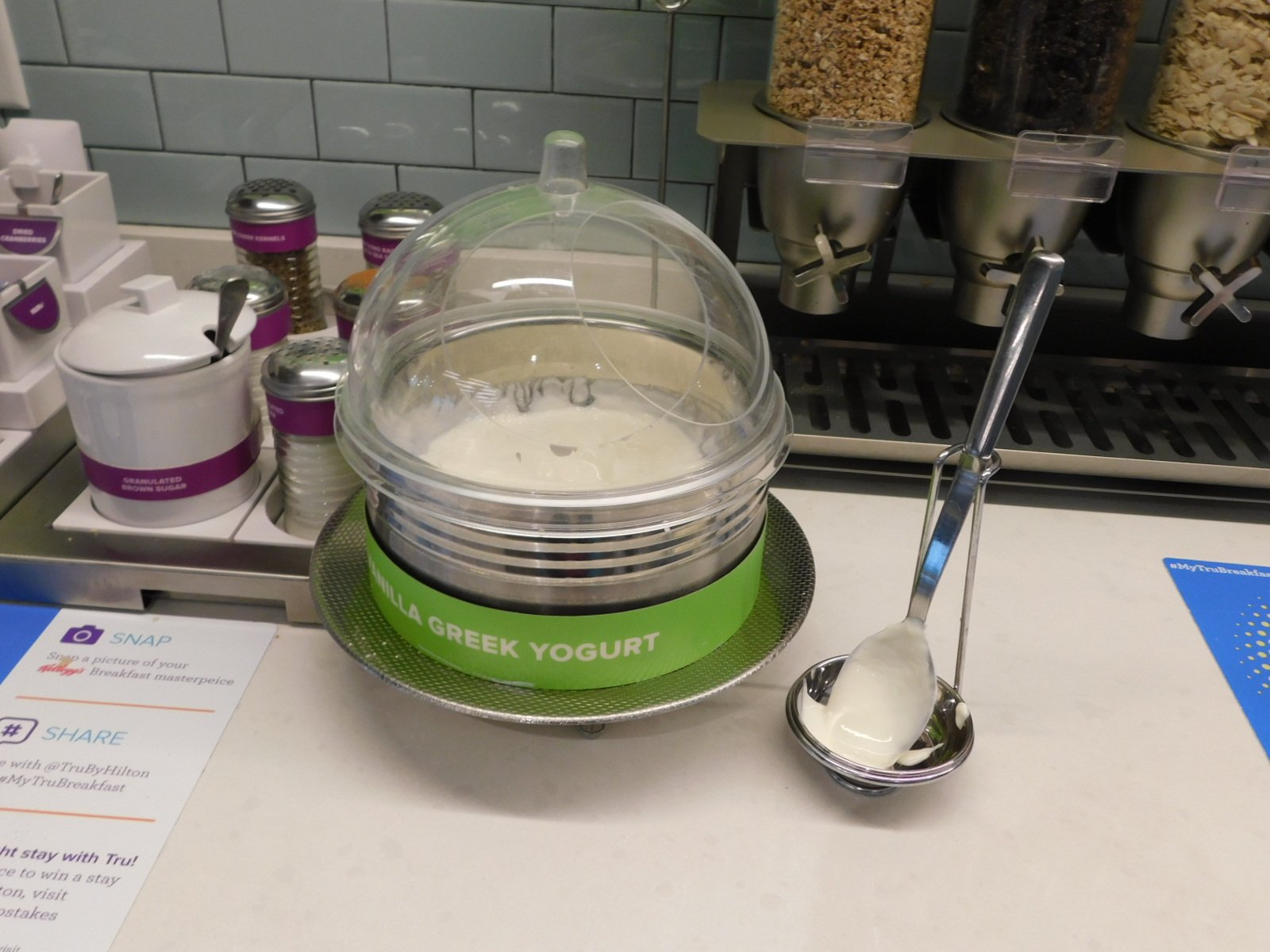 Tru by Hilton Roanoke Hollins-餐饮