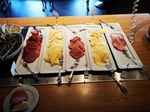 维斯勒皮运动Spa酒店-餐饮