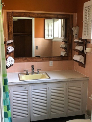 Lake Geneva Lodge主图