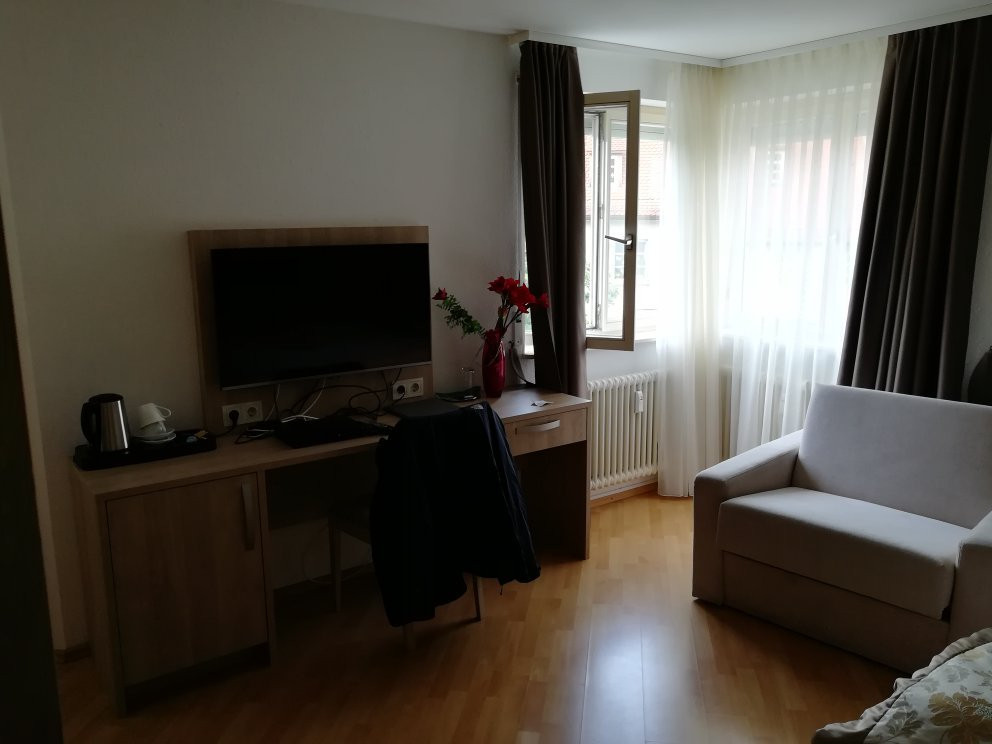 索纳尔餐厅酒店主图