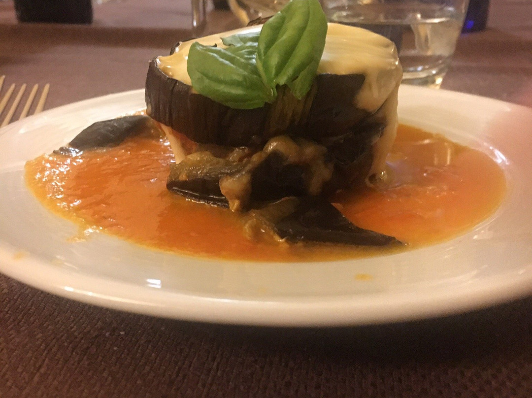 维奇亚别墅酒店主图