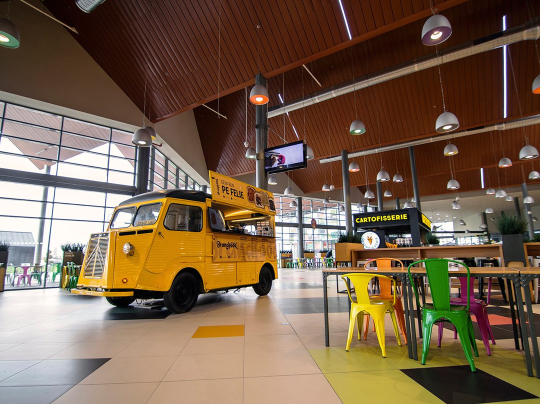 Halchiu餐馆和美食-Brandfood