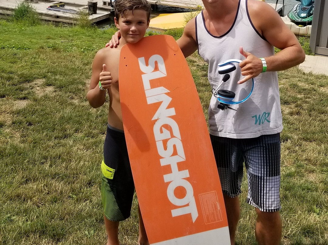 Wake Stone Watersports-Twin Lakes必去景点