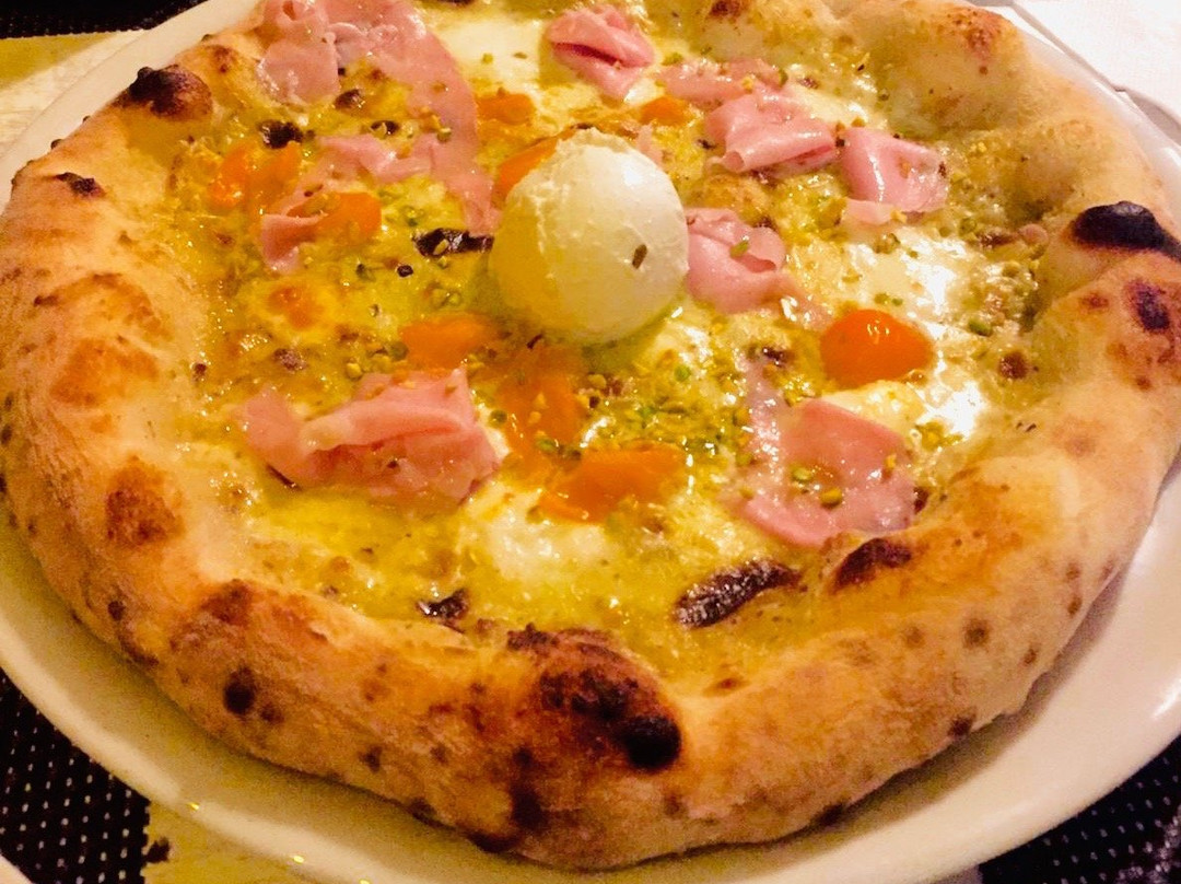 Johnny's Pizzeria