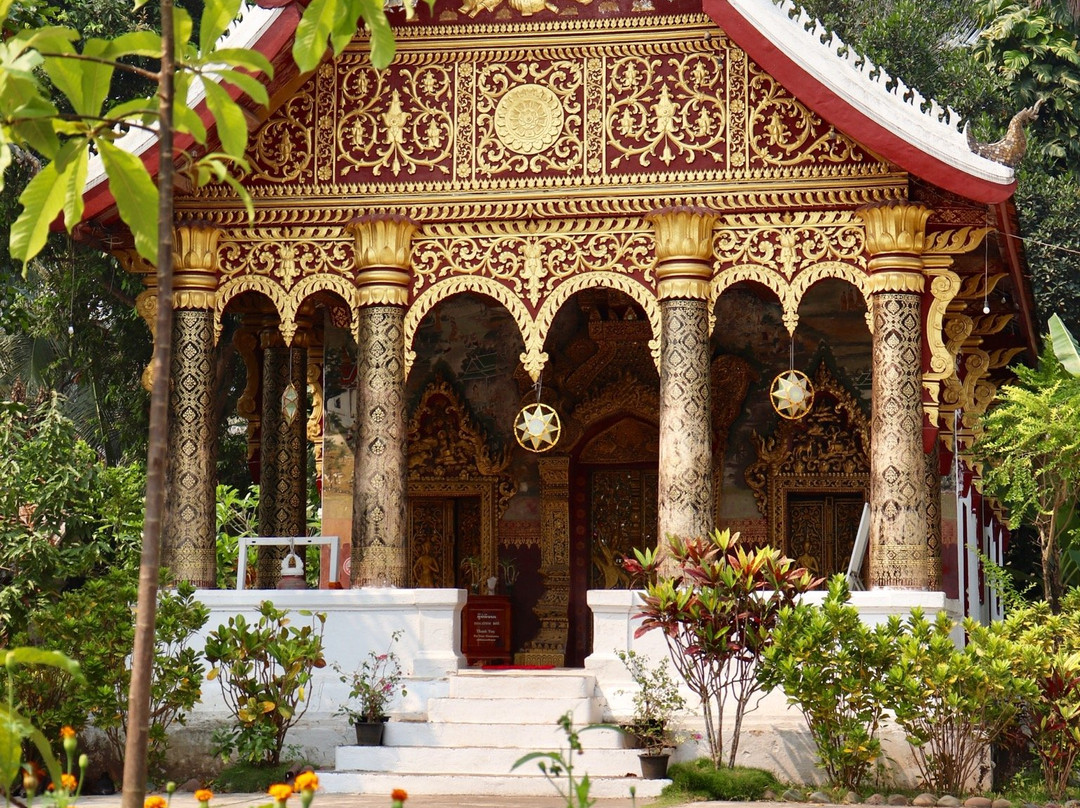 Orange Robe Tours-琅勃拉邦必去景点