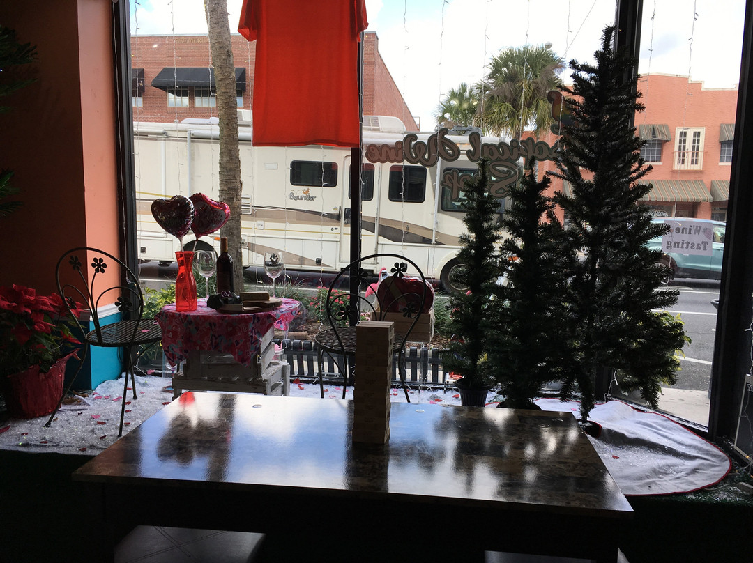 Tropical Wine Shop-Dade City必去景点