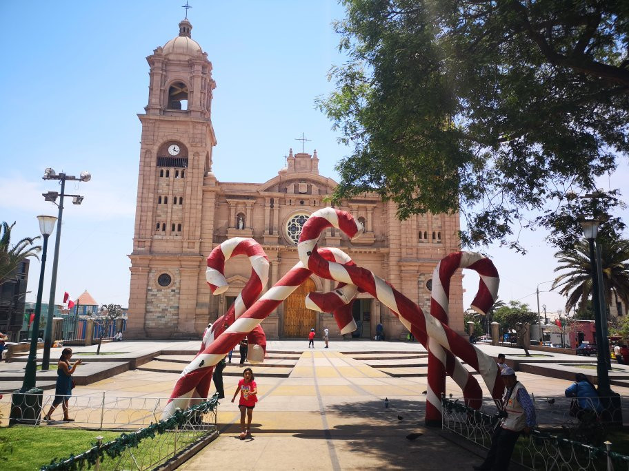 Catedral de Tacna景点图片