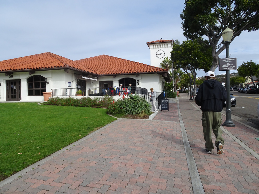 San Clemente Public Library景点图片