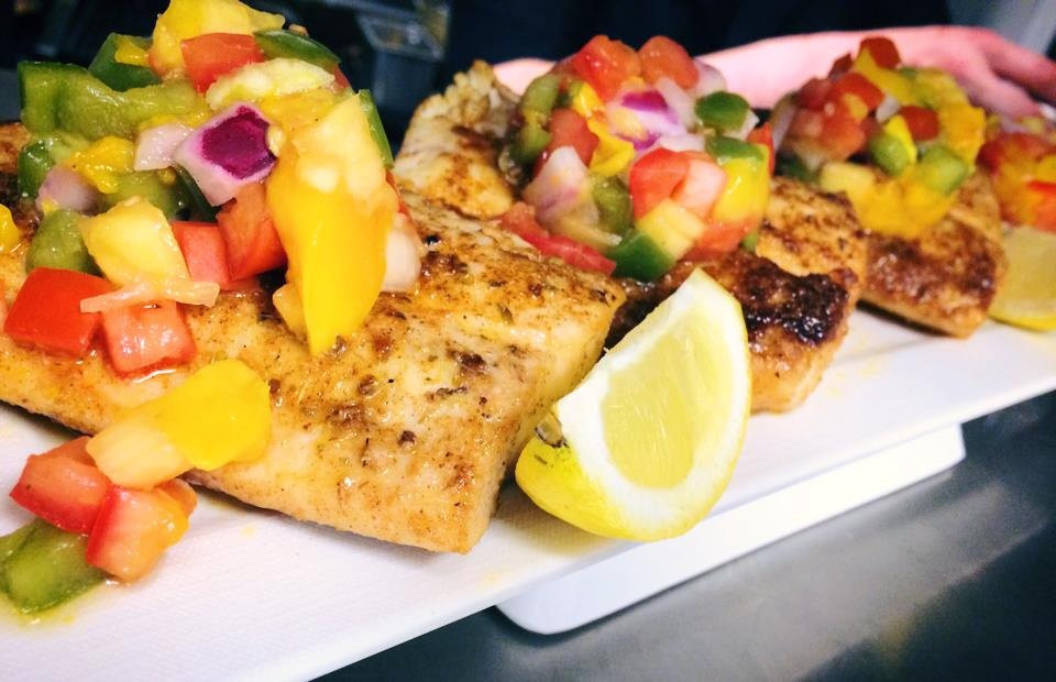 Gilbert餐馆和美食-The Whistling Bird