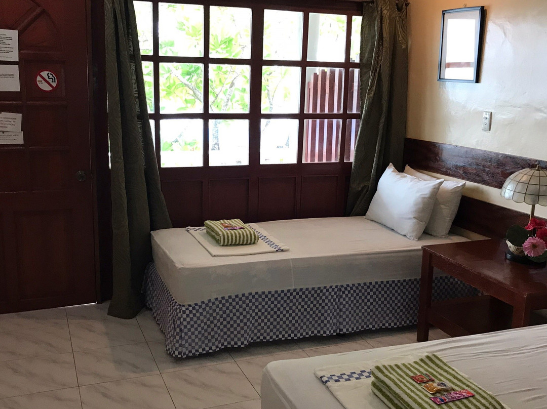 灯塔度假村主图