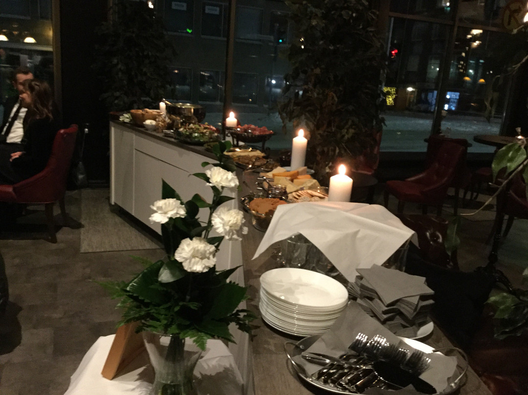 Renko旅游景点-Juliuksen Olohuone