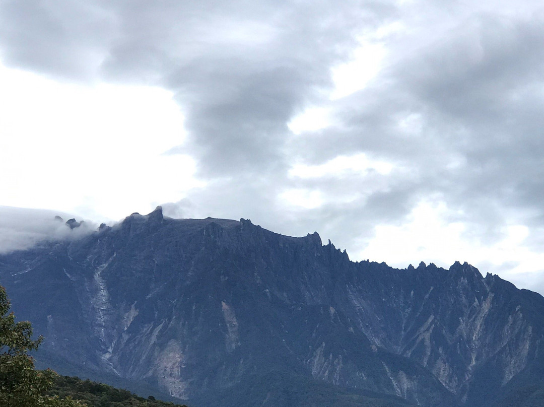 凯琳哥打京那巴鲁度假村主图