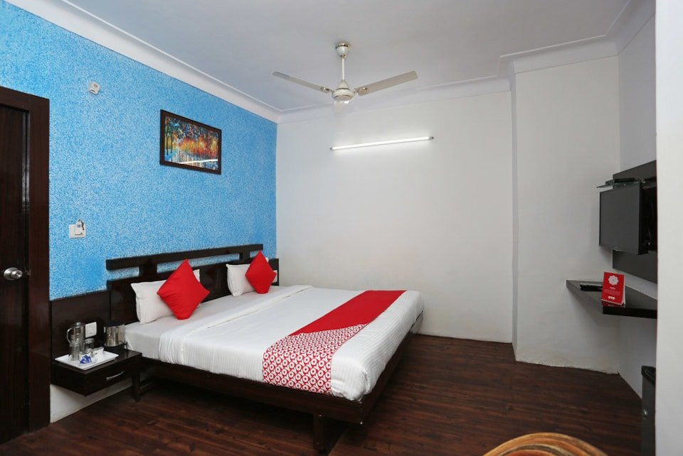 Hotel Vivek Continental主图