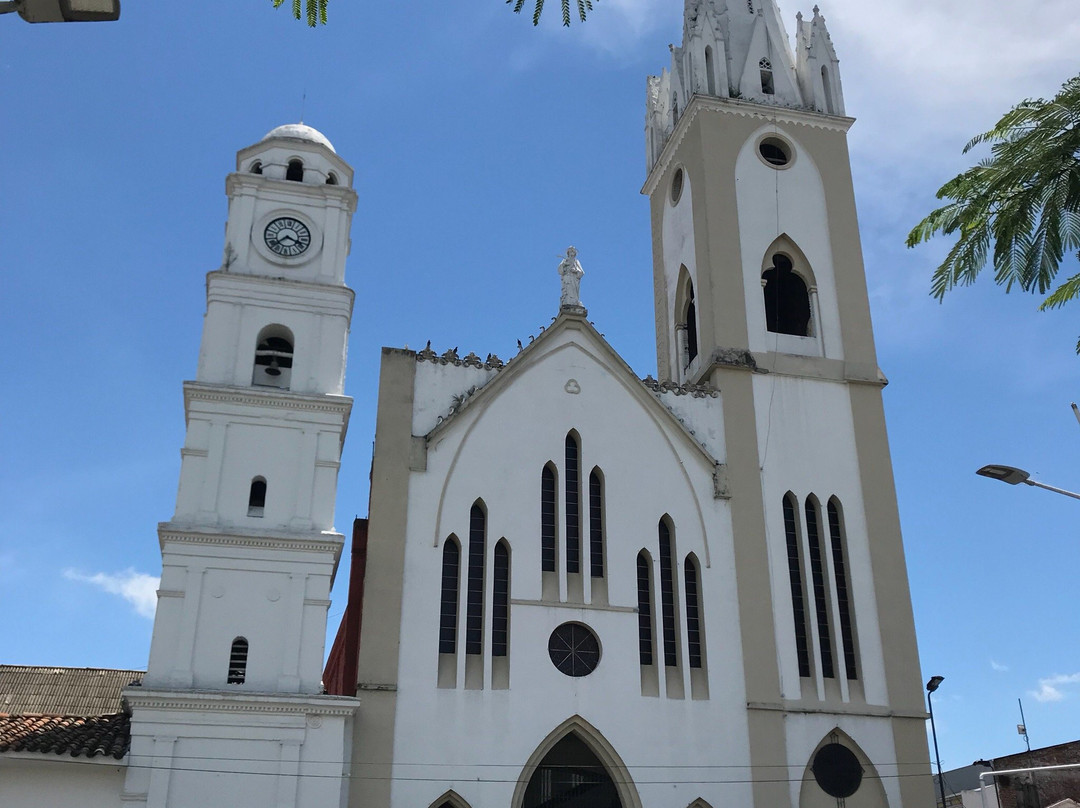 Iglesia de San Bartolomé-Tulua必去景点