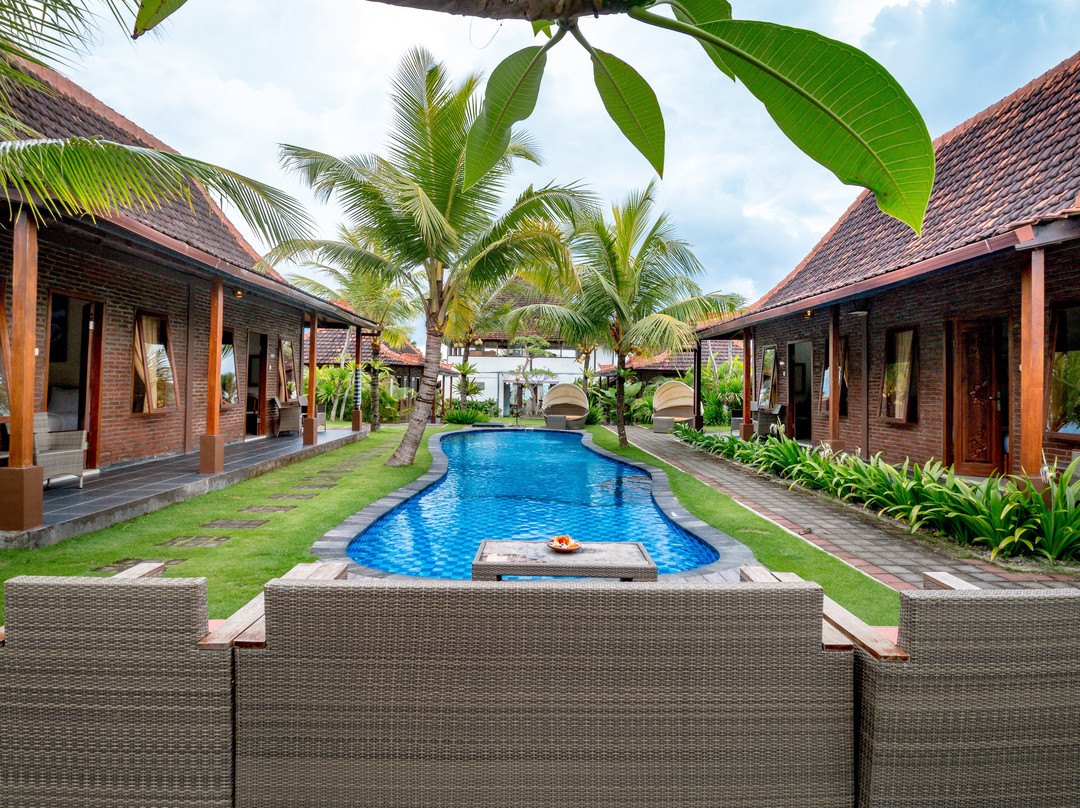 Sea Medewi Resort & Beach Club主图