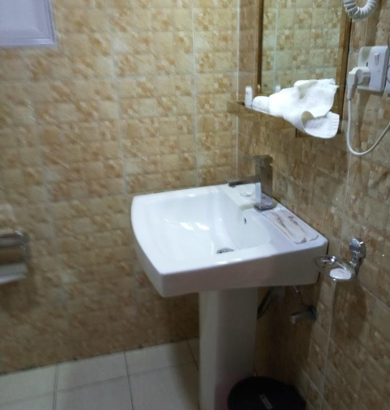 Hill View Hotel Lake Kivu主图