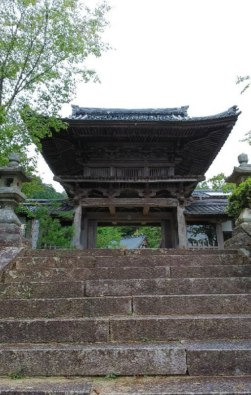 Senjuji Temple-龟冈市必去景点
