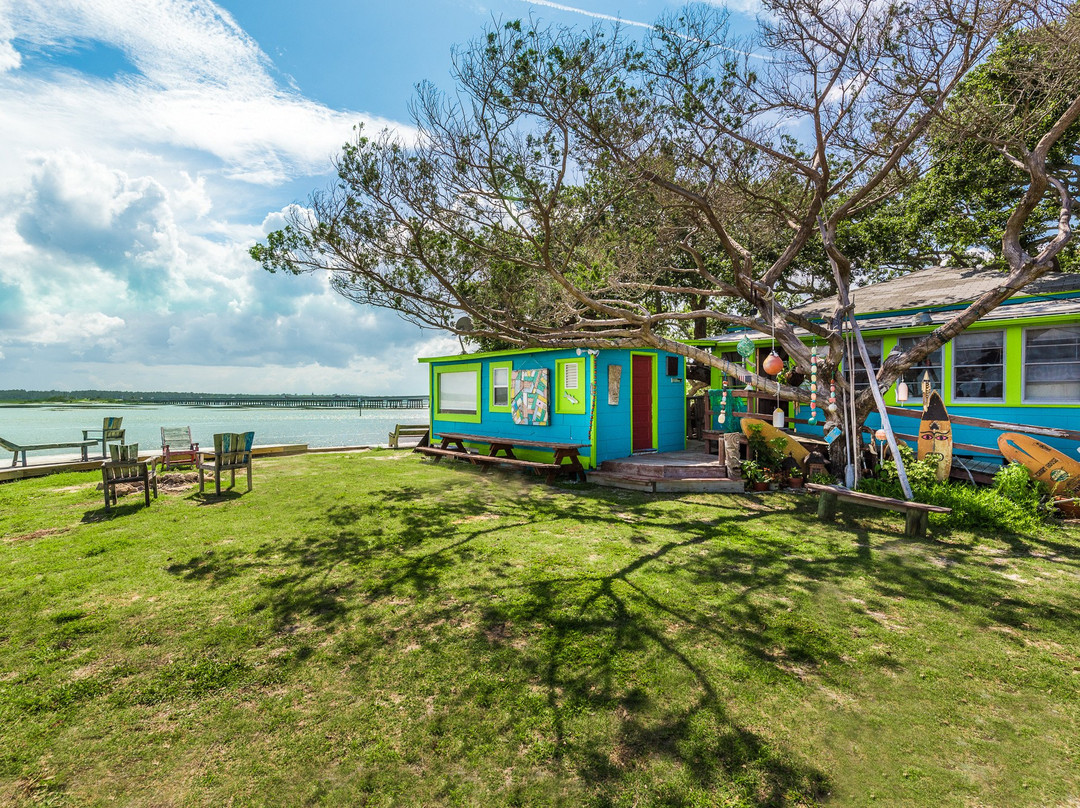 Genung's Fish Camp Live Bait, Tackle & Kayak Rentals-圣奥古斯丁必去景点