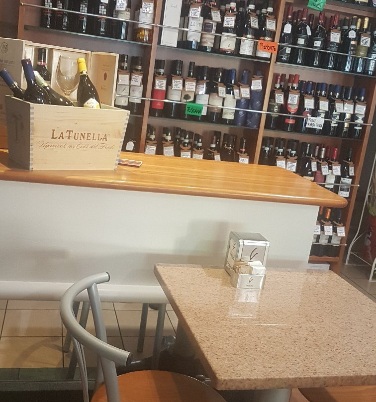 Il Sole Caffetteria Wine Bar-帕多瓦必去景点