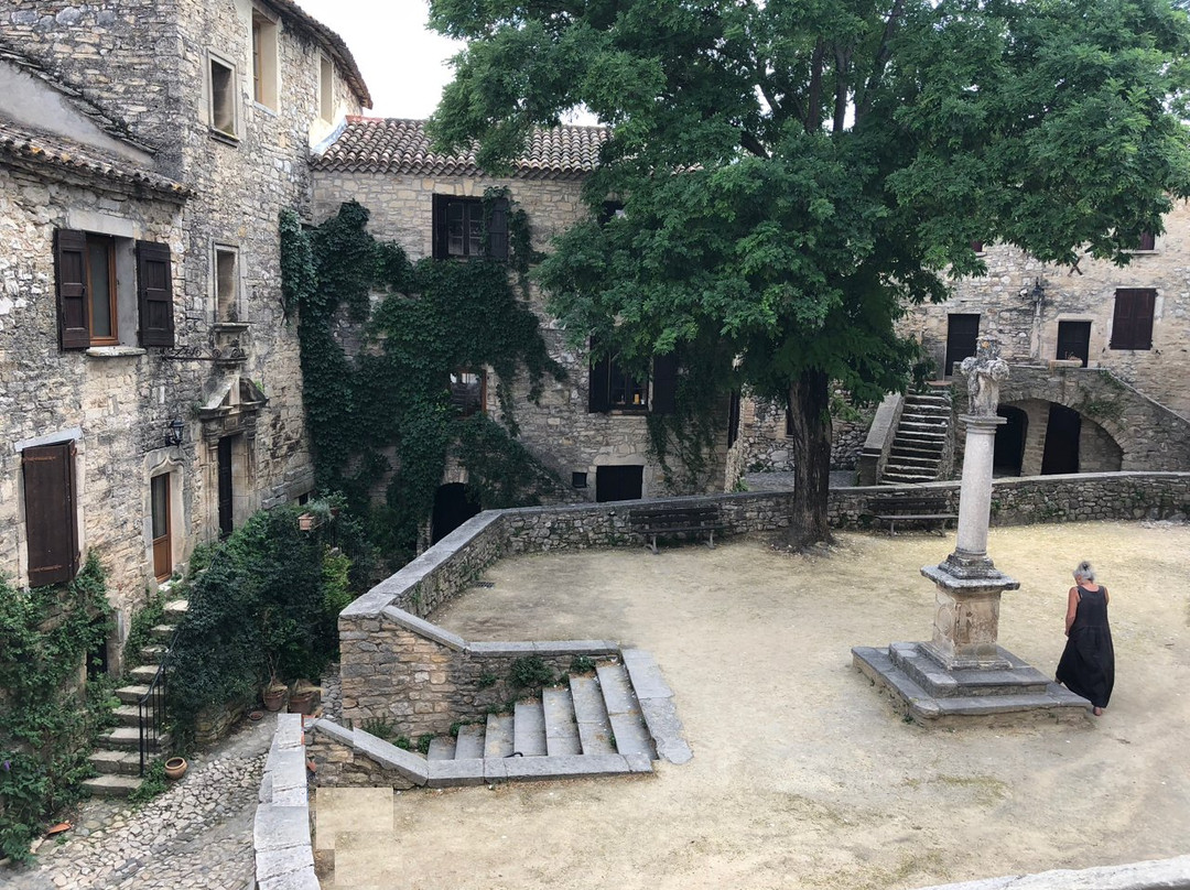 Eglise Saint Martin景点图片