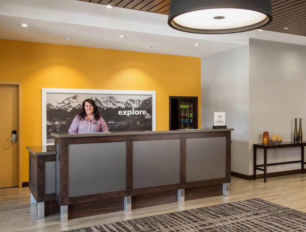 Hampton Inn & Suites by Hilton Airdrie