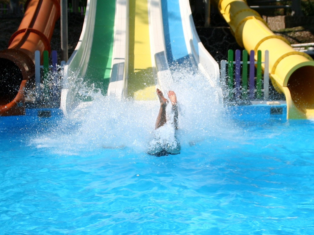 Aqua Park Izumrudny Gorod-Arkhipo-Osipovka必去景点