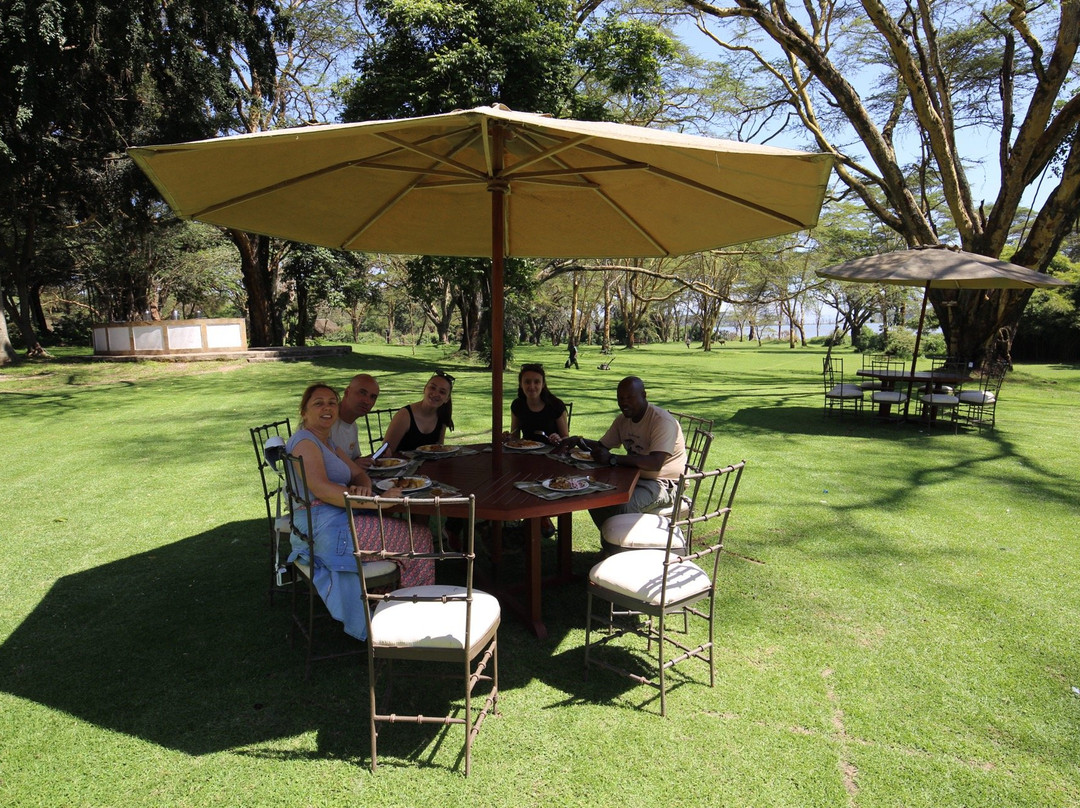 纳瓦沙湖乡村俱乐部主图