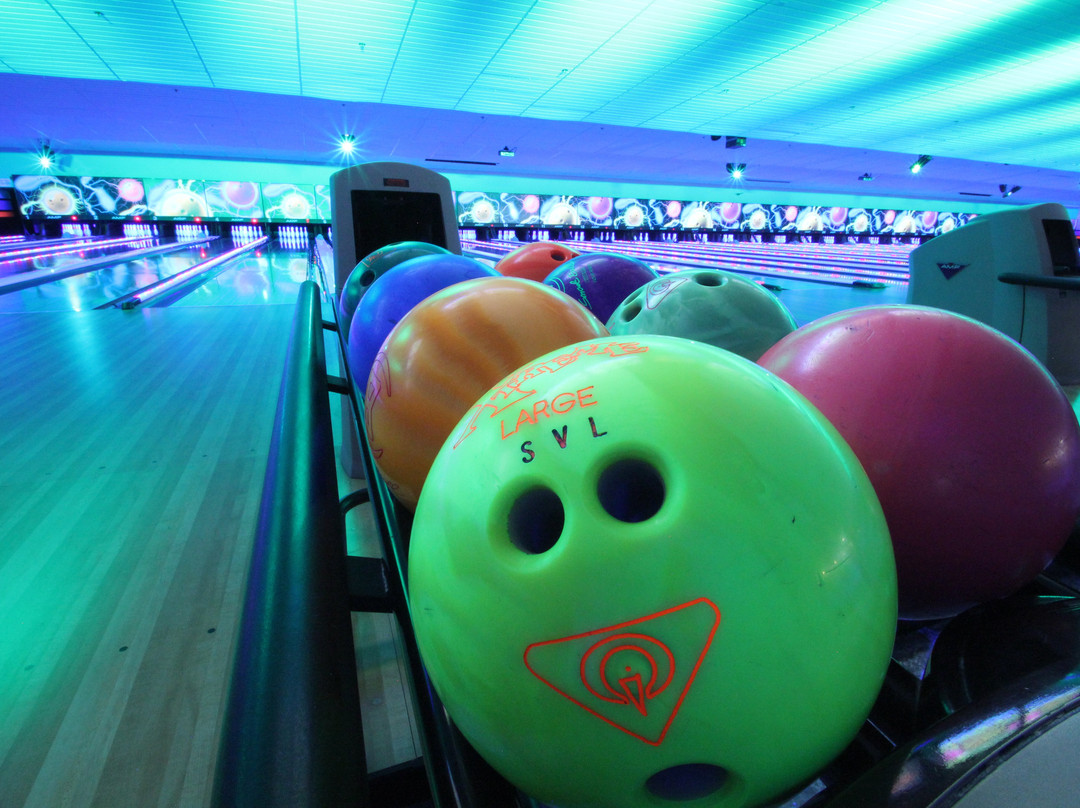 Sun Valley Lanes & Games-林肯必去景点