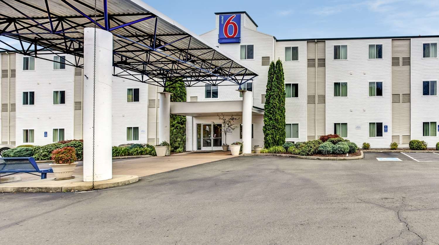 Motel 6 Roseburg-官方