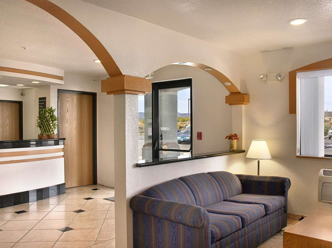 Clarion Pointe Prescott Valley主图