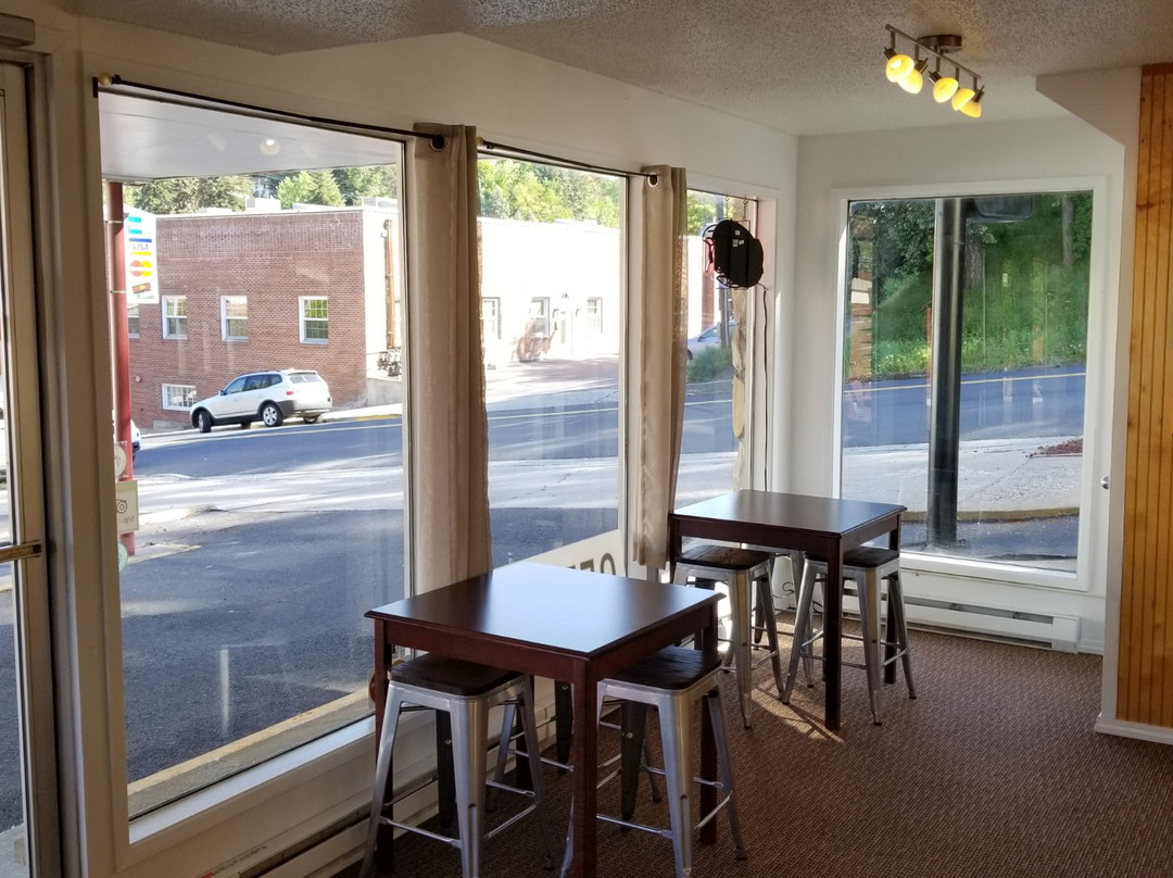 Cougar Land Motel主图