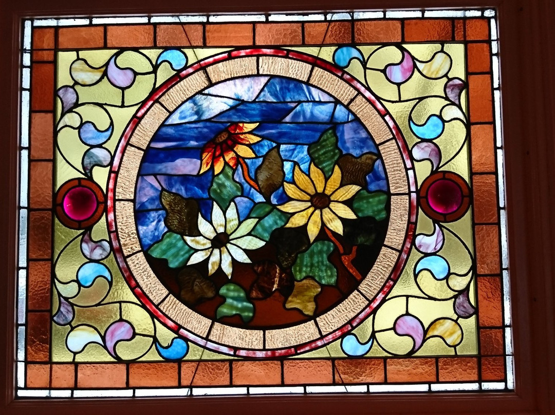 Three Stanley Avenue主图