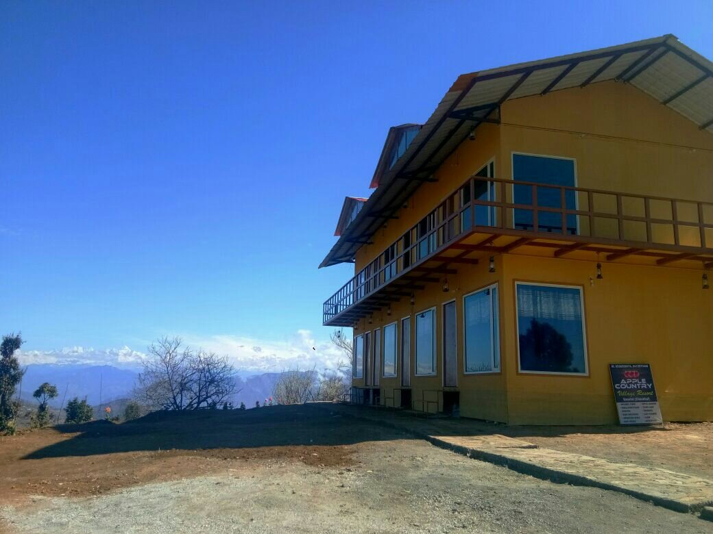 In Apple Estate Kanatal-浴室