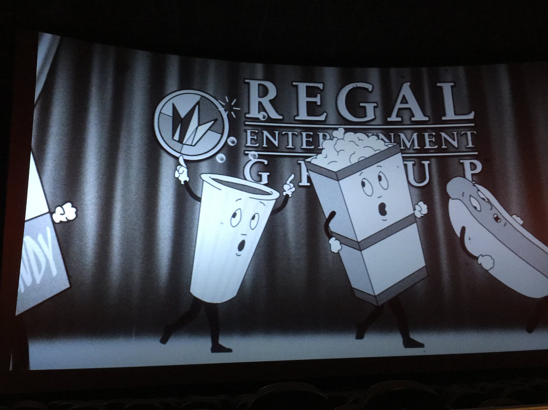 Regal Cinemas Waugh Chapel景点图片
