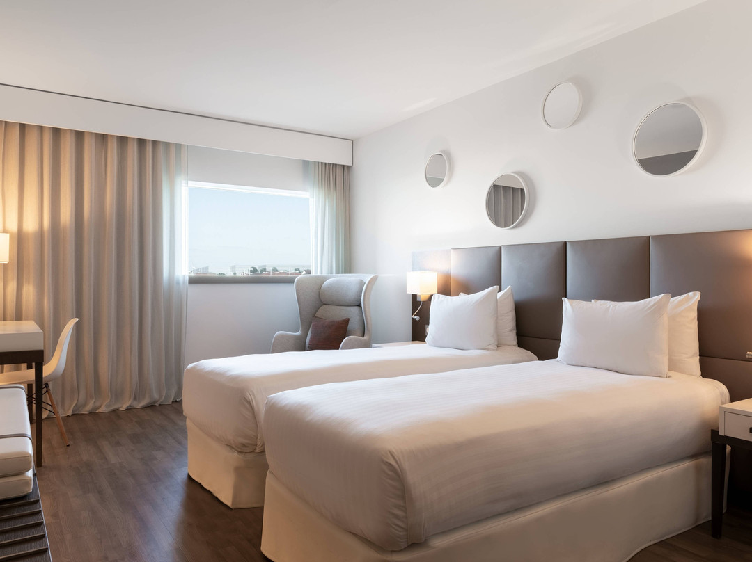 Ac Hotel Paris Le Bourget Airport主图