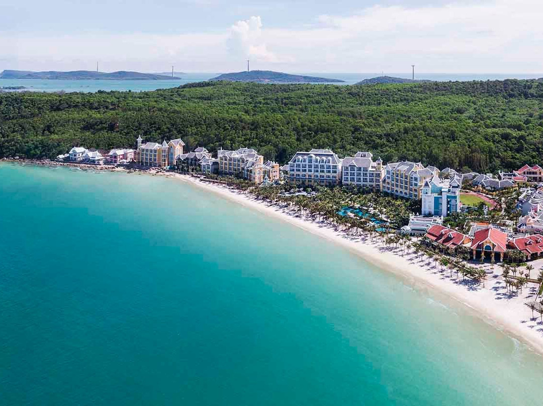 JW Marriott Phu Quoc Emerald Bay Resort & Spa主图