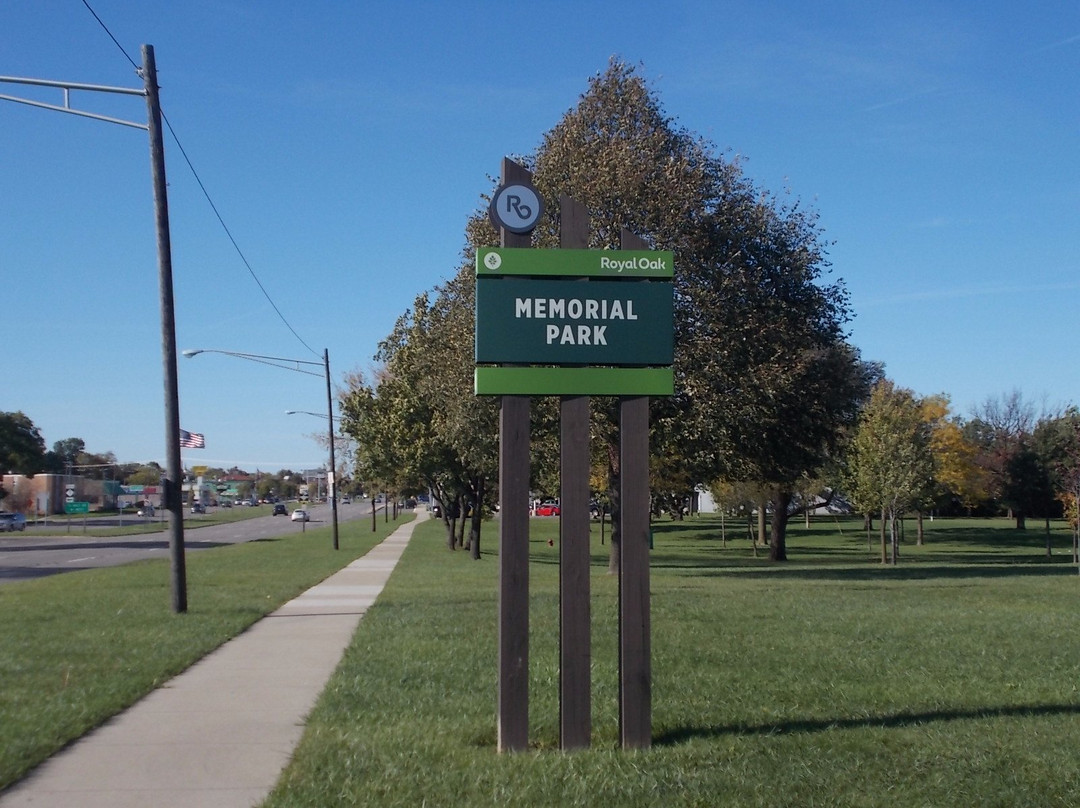 Royal Oak memorial Park-罗亚尔奥克必去景点