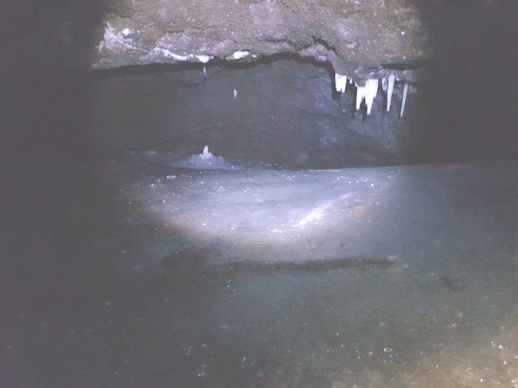 Grotta del Gelo景点图片