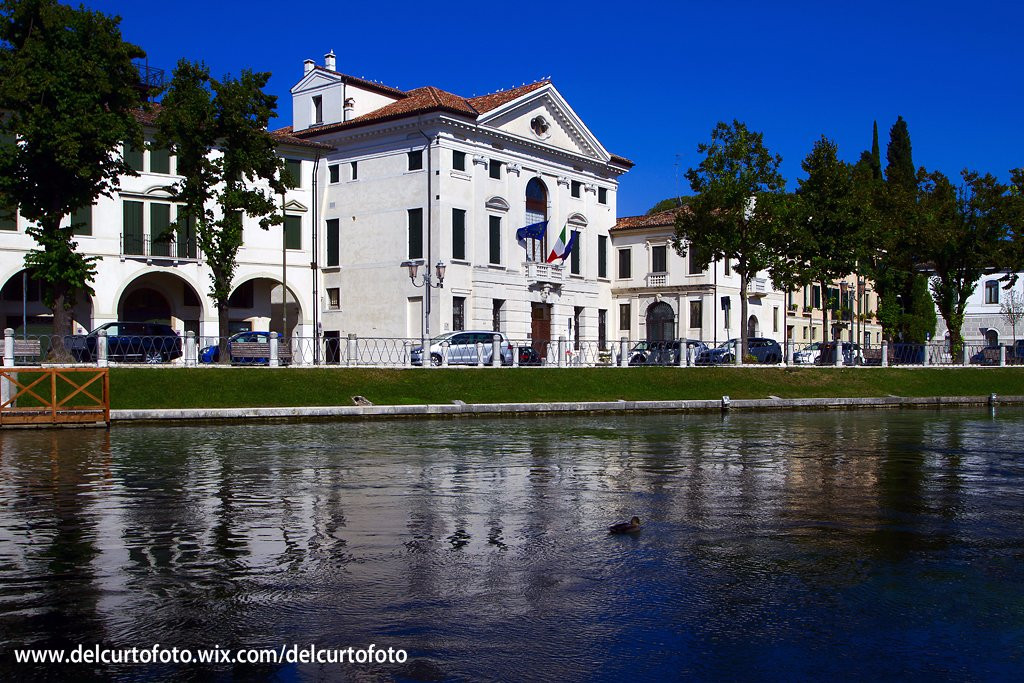 Palazzo Giacomelli景点图片