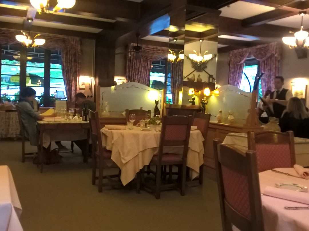 Logis Hôtel le Bellevue主图