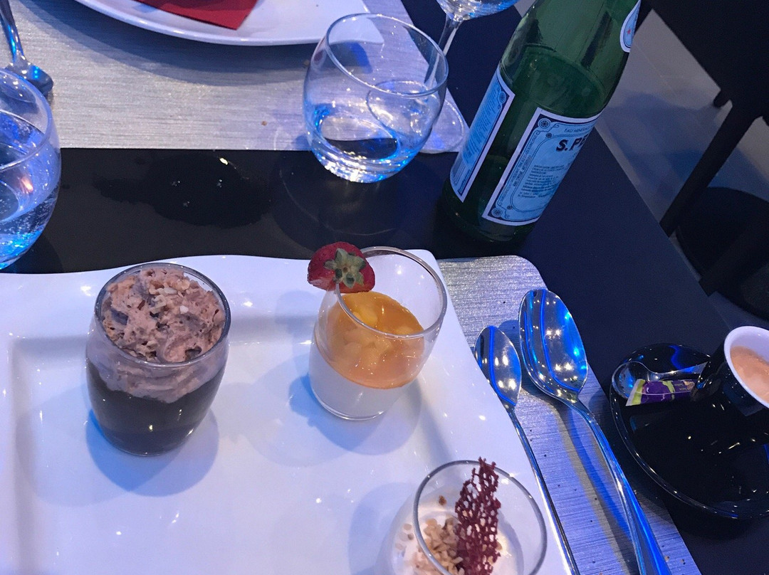丛林阁餐馆和美食-Le Carre
