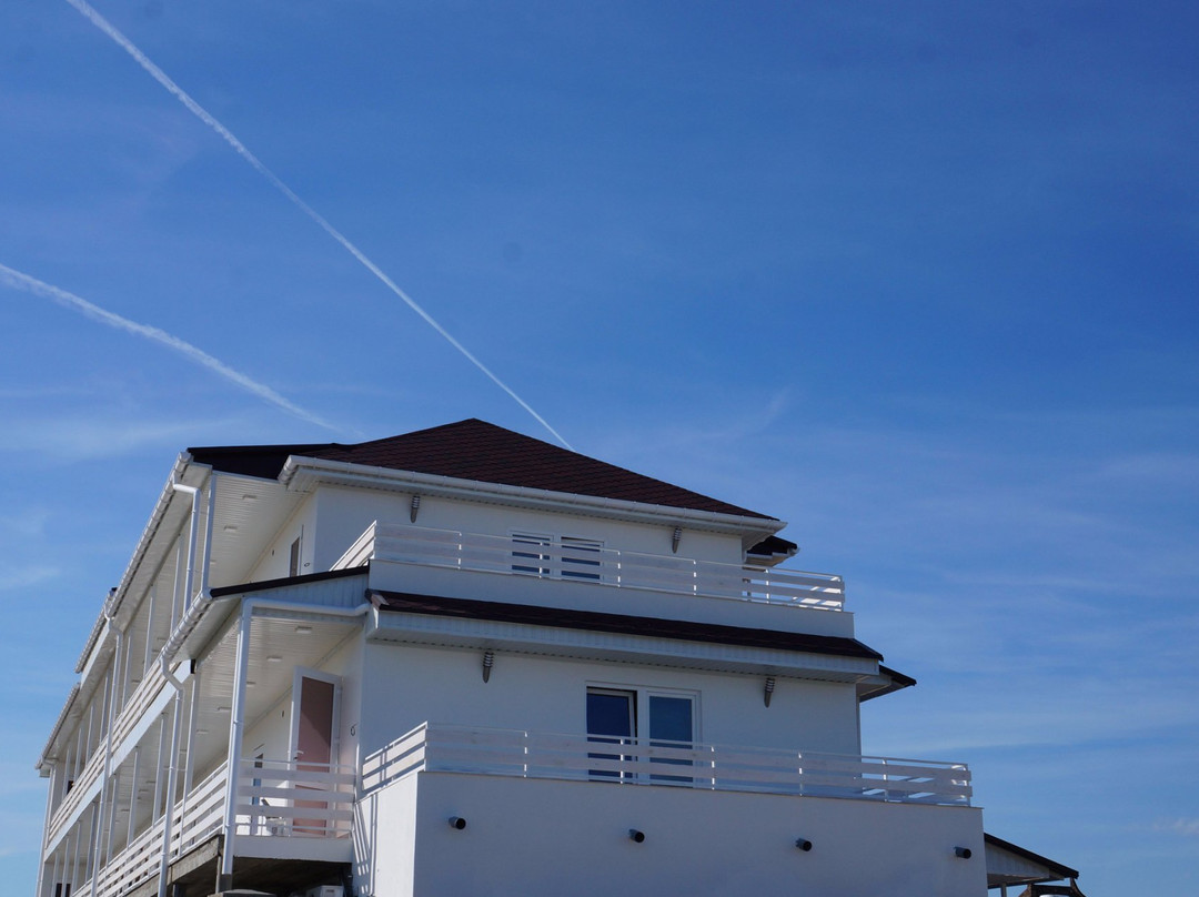 Karolino-Buhaz酒店住宿-Happy Inn